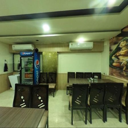 Kingsway Hotel And Restaurant Ajmer Dargah 350 Meter Exteriér fotografie