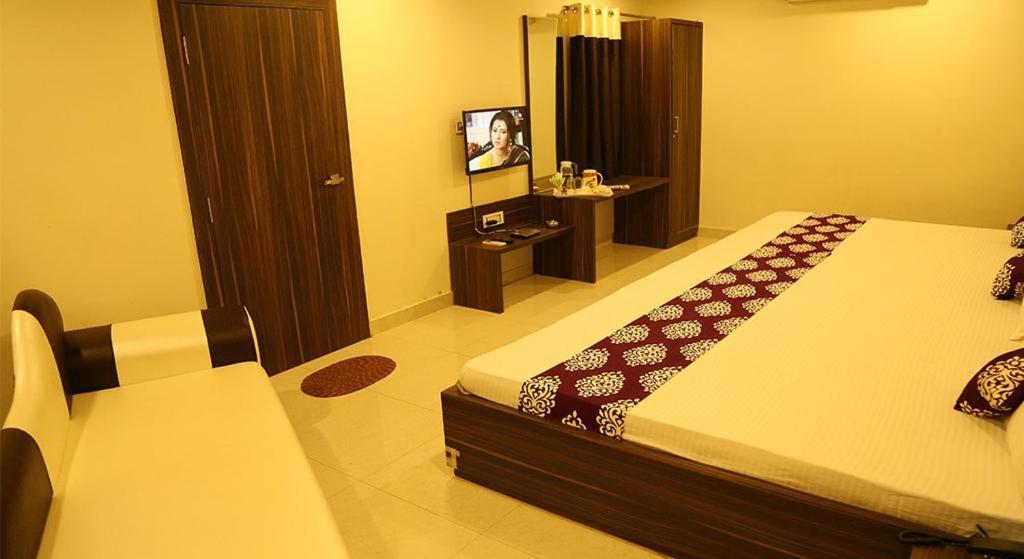 Kingsway Hotel And Restaurant Ajmer Dargah 350 Meter Exteriér fotografie